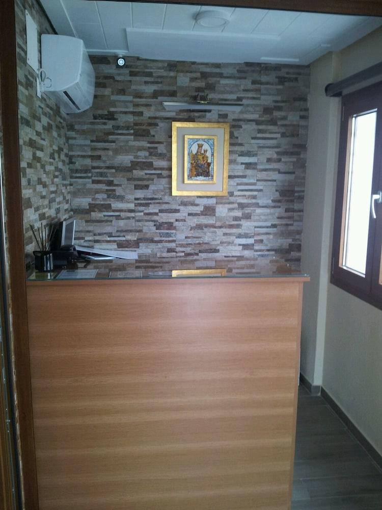 H. Ciudad De Lepe Hotel Екстериор снимка
