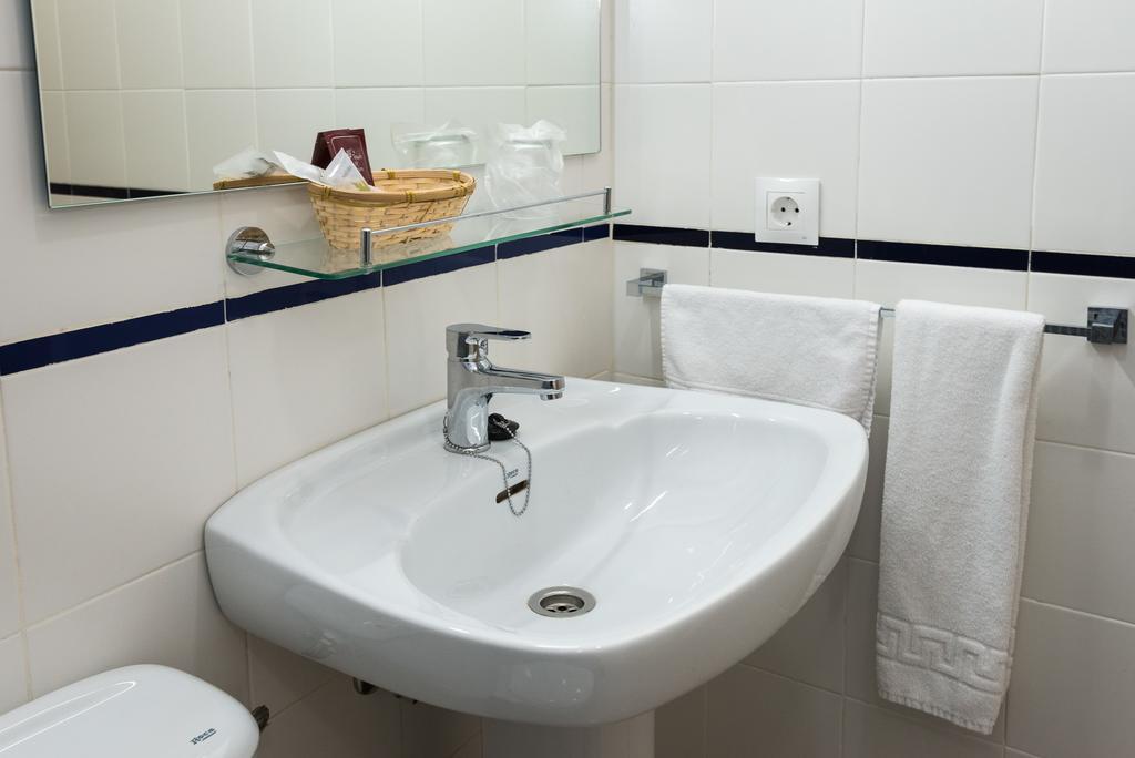 H. Ciudad De Lepe Hotel Екстериор снимка